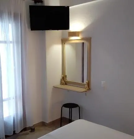 σοφιτα / Attic 14 * Skála Foúrkas